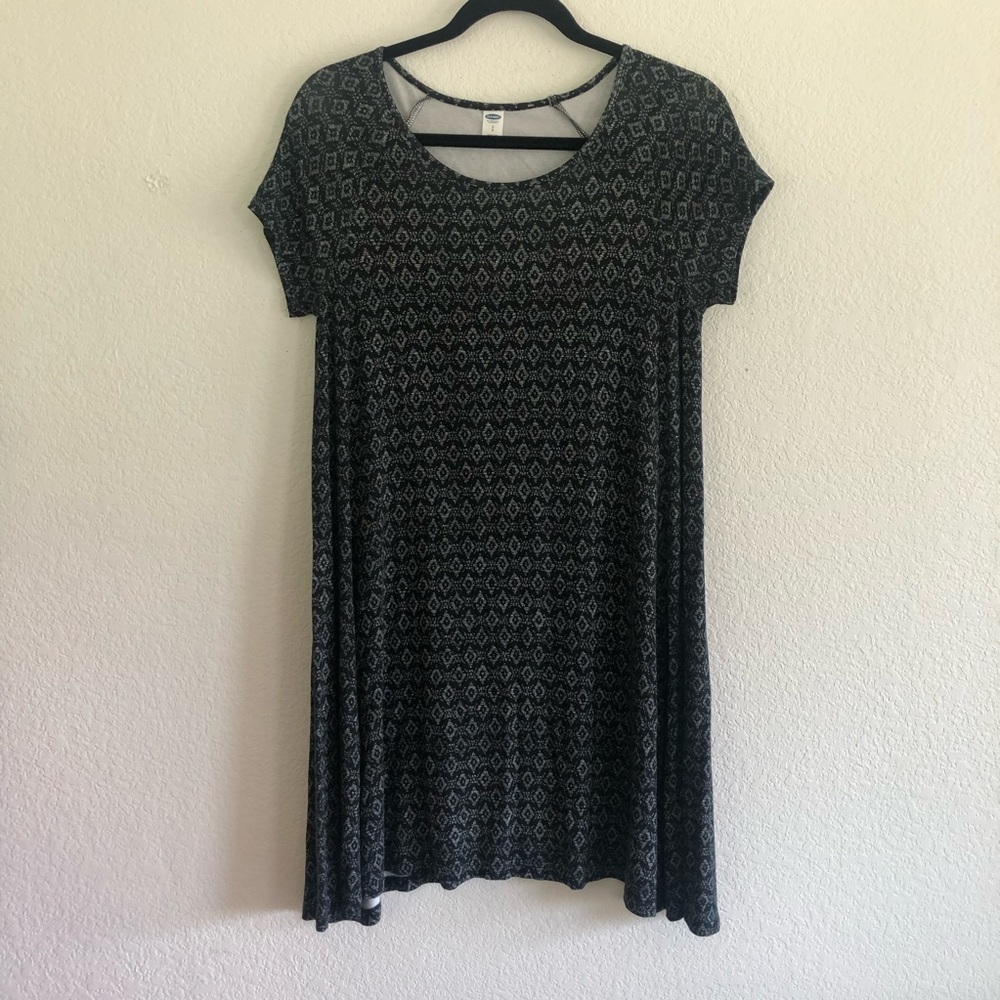 Old Navy Diamond Pattern Jersey Short Sleeve Swing Dress